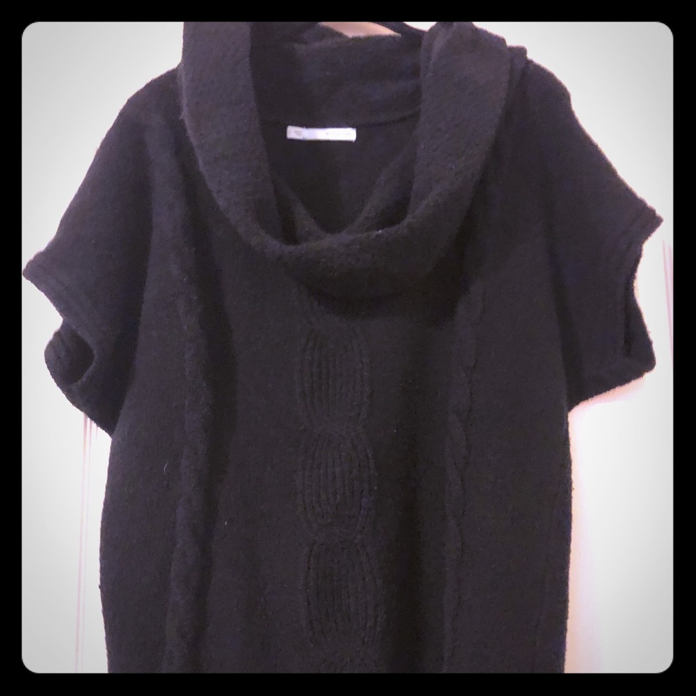 Sweater tee
